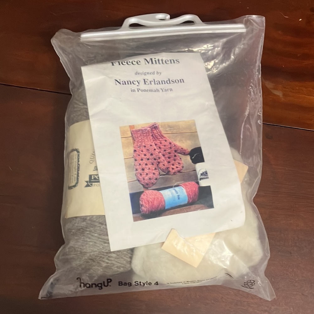 Fleece Mitten Knitting Kit with Ponemah Gray Wool
